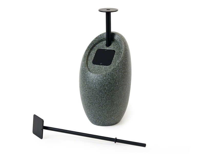 3_PETRIBUTE_HighDown-Urn_HIG-GM.jpg Marker post for underground urn, ashes casket. pet ashes dog, horse. Can be personalised.